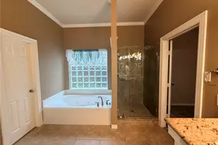 110 Water Bluff Ln, Richmond, TX 77406 - Photo 9