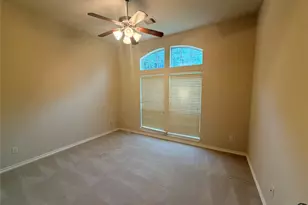 110 Water Bluff Ln, Richmond, TX 77406 - Photo 3