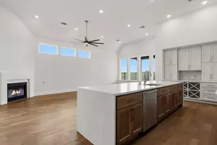 7013 Southwest Dr, League City, TX 77546 - Photo 5