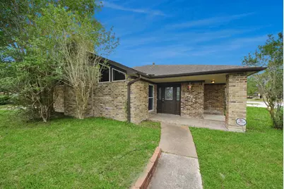 8227 Ivan Reid Drive, Houston, TX 77040 - Photo 5