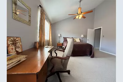 726 Country Place Drive #B, Houston, TX 77079 - Photo 13