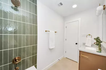 5946 Willowbend Boulevard, Houston, TX 77096 - Photo 33