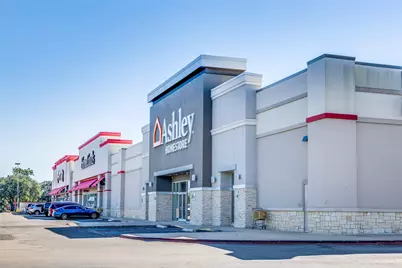 8 Robin Court, Angleton, TX 77515 - Photo 39