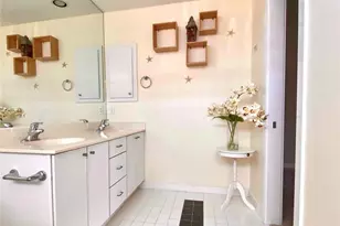 823 Robin St, Houston, TX 77019 - Photo 9