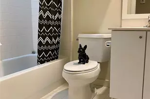 823 Robin St, Houston, TX 77019 - Photo 15