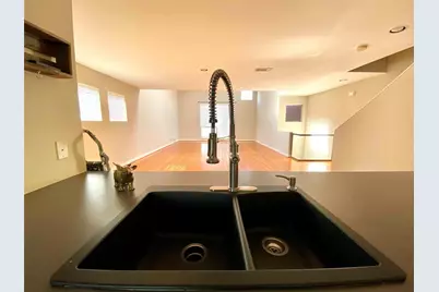 823 Robin Street, Houston, TX 77019 - Photo 5