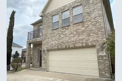 3738 Elizabeth Court, Houston, TX 77025 - Photo 1