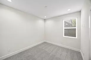 3407 Terry St, Houston, TX 77009 - Photo 9