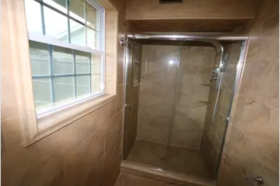 12615 Huntington Venture Drive, Houston, TX 77099 - Photo 15