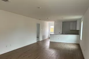 1301 Charlotte Wy, Wharton, TX 77488 - Photo 5