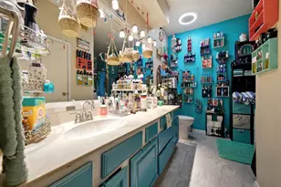 921 Marine Dr, Galveston, TX 77550 - Photo 11