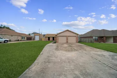 11024 San Jacinto Drive, La Porte, TX 77571 - Photo 13