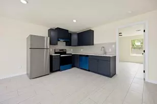 14704 O Hara Dr, Houston, TX 77085 - Photo 3