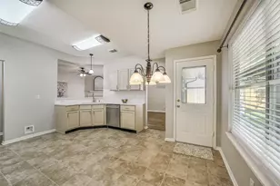 3810 Apple Hollow Ln, Humble, TX 77396 - Photo 9