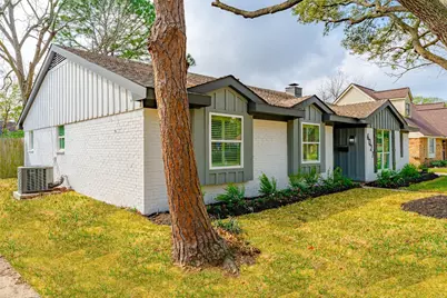 6027 Valkeith Drive, Houston, TX 77096 - Photo 3