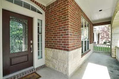 87 N Concord Valley Circle, The Woodlands, TX 77382 - Photo 3