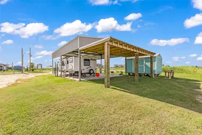 1306 Mabry Street, Gilchrist, TX 77617 - Photo 11