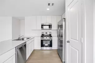 915 Songbird Ln, Magnolia, TX 77354 - Photo 9