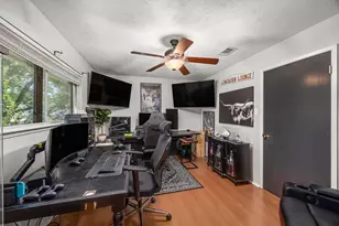 3031 Falling Brook Dr, Houston, TX 77345 - Photo 21