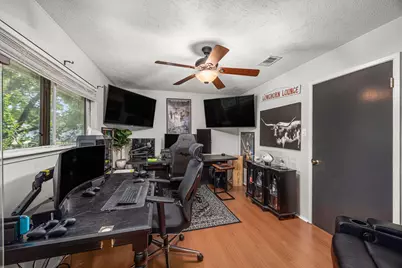 3031 Falling Brook Drive, Houston, TX 77345 - Photo 21