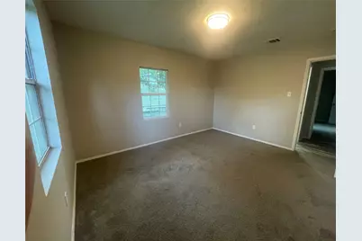 618 W Peach Street, Angleton, TX 77515 - Photo 7