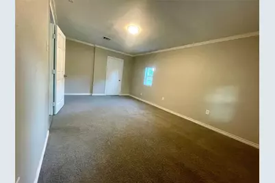 618 W Peach Street, Angleton, TX 77515 - Photo 13