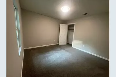 618 W Peach Street, Angleton, TX 77515 - Photo 11