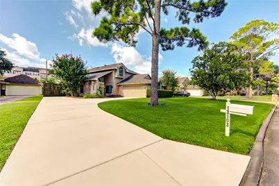 13103 Wickersham Lane, Houston, TX 77077 - Photo 31