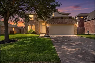 9114 Creekside Court, Hitchcock, TX 77563 - Photo 1