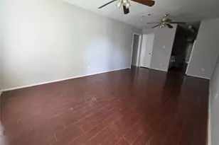 12738 Shannon Hills Dr, Houston, TX 77099 - Photo 23