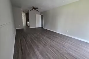 12738 Shannon Hills Dr, Houston, TX 77099 - Photo 5