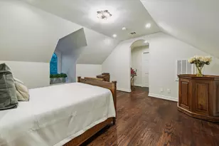 2249 Pelham Dr, Houston, TX 77019 - Photo 41