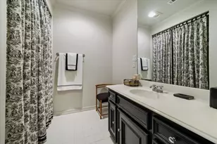 2249 Pelham Dr, Houston, TX 77019 - Photo 35