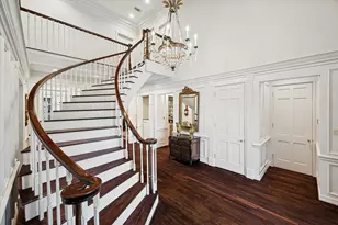 2249 Pelham Dr, Houston, TX 77019 - Photo 9