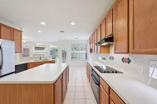5918 Pebble Bank Ln, Houston, TX 77041 - Photo 19