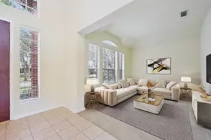5918 Pebble Bank Ln, Houston, TX 77041 - Photo 9