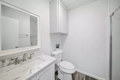 415 W Decherd Street, Franklin, TX 77856 - Photo 17