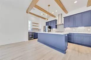 1035 W 24th St, Houston, TX 77008 - Photo 11