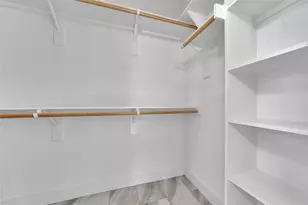 1035 W 24th St, Houston, TX 77008 - Photo 35