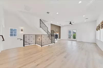 1035 W 24th Street, Houston, TX 77008 - Photo 17