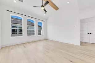 1035 W 24th St, Houston, TX 77008 - Photo 29