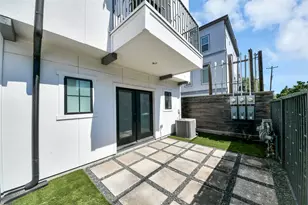 1035 W 24th St, Houston, TX 77008 - Photo 45
