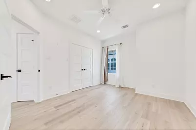 1035 W 24th Street, Houston, TX 77008 - Photo 31