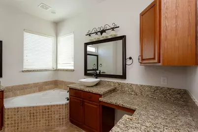 5743 Kiam Street #C, Houston, TX 77007 - Photo 5