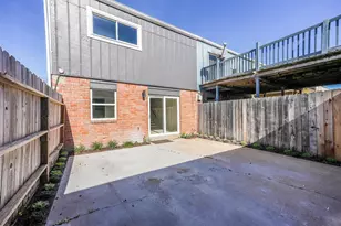 37 San Jacinto Dr, Galveston, TX 77550 - Photo 13
