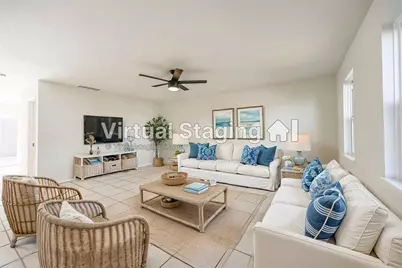 37 San Jacinto Drive, Galveston, TX 77550 - Photo 5