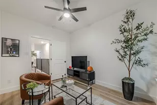 1909 Dewalt St, Houston, TX 77088 - Photo 31