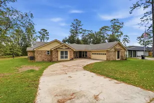 1718 Laurel Springs Ln, Kingwood, TX 77339 - Photo 3