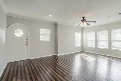 934 Lehman Street, Houston, TX 77018 - Photo 5