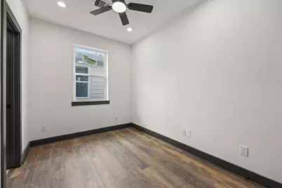 7818 Hanfro Lane #C/D, Houston, TX 77088 - Photo 15